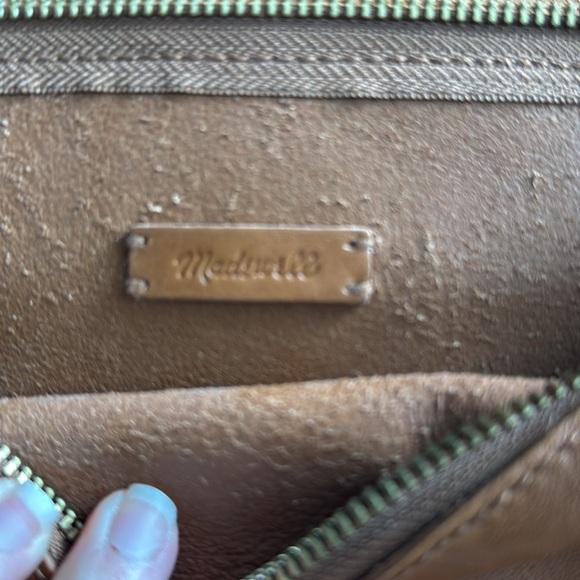 Madewell Dark Toffee The Flap Convertible Crossbody Bag - Picture 8 of 9